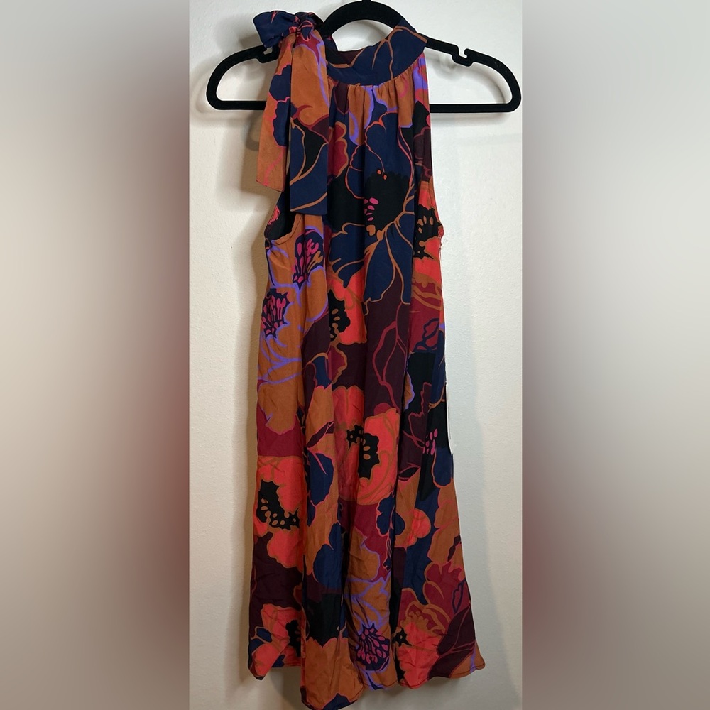 NWT WARM NY SILK CABO DRESS IN MAGENTA SIZE MEDIUM